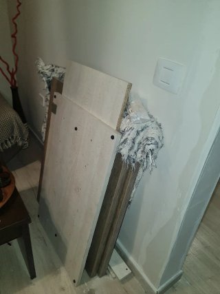Mesa de comedor moderna