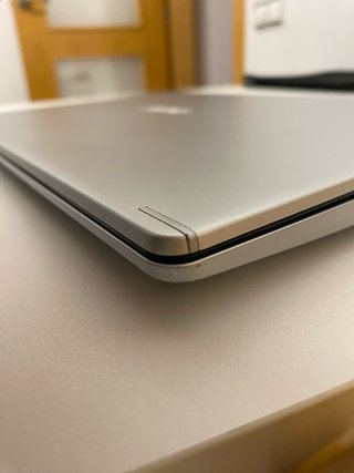 Portátil Acer Aspire 5: A515-54-37SH in argento. Piccoli graffi (come mostrato nelle immagini)