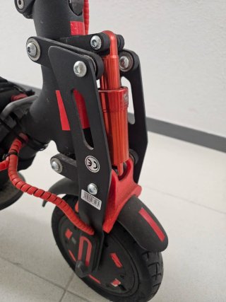Pack - 2 Patinetes Xiaomi M365 con muchos extras