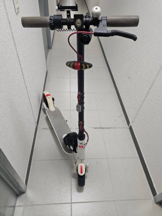 Pack - 2 Patinetes Xiaomi M365 con muchos extras