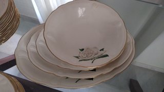 Vajilla Pontesa años 50 Rosa y Blanca