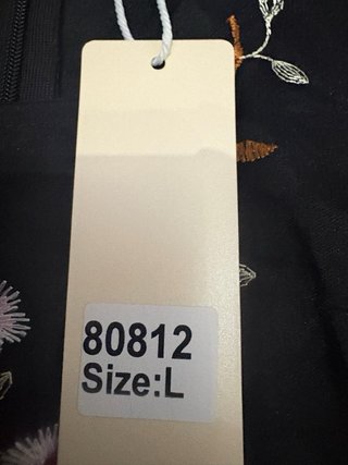 Vestido tul bordado flores negro