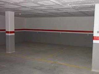 Ático dúplex luminoso con terraza y parking