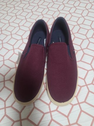 Zapatillas Tommy Hilfiger Talla 42 Nuevas