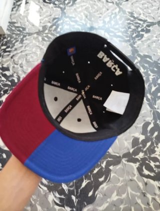 Gorra FC Barcelona Negra y Multicolor