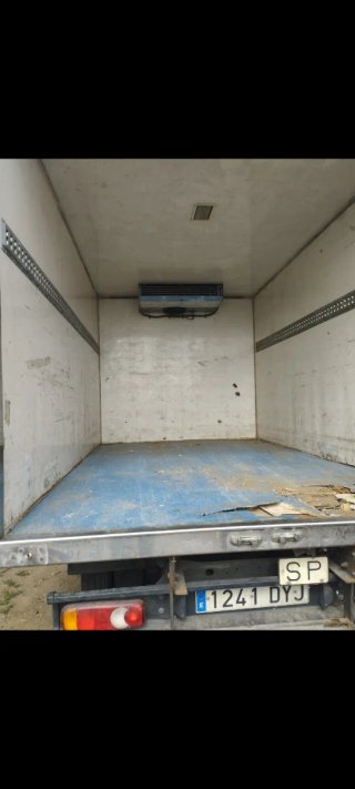 Nissan Cabstar 2006