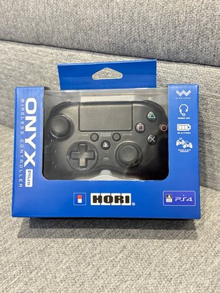 Mando Hori Onyx Plus Inalámbrico PS4