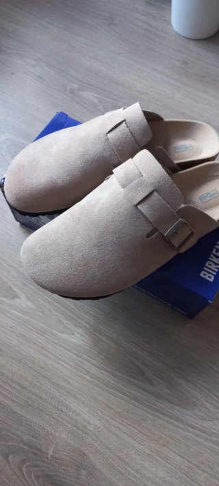 ZUECOS BIRKENSTOCK NUEVOS, sin estrenar