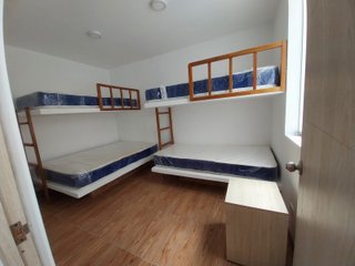 Pintor Económico para fines de Semana / Pequeños S