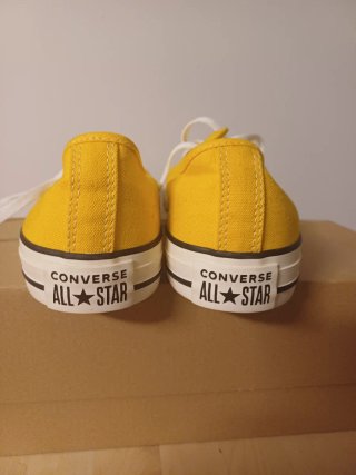 Converse Amarillas Talla 41