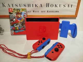 Nintendo Switch Edizione Mario + Mario Odyssey