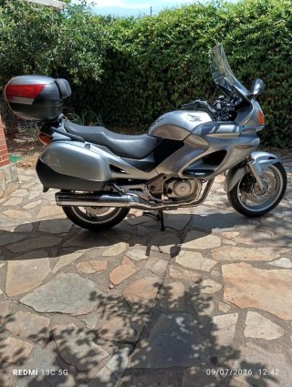 Honda NTV Deauville 650