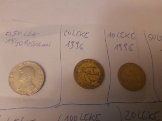 9 Monete Albania