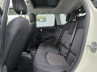 MINI one 2019