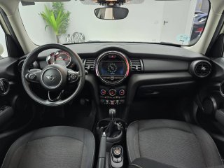 MINI one 2019