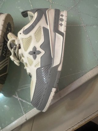 Scarpe Louis Vuitton Grigio Bianco