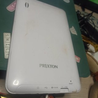 Tablet Prixton Negra y blanca