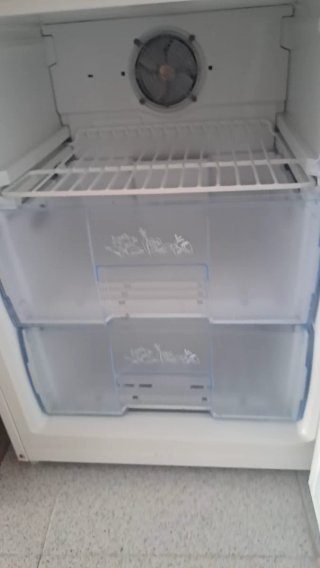 Nevera Beko blanca, no se envia