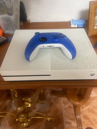 Xbox One S 1TB + Mando Azul