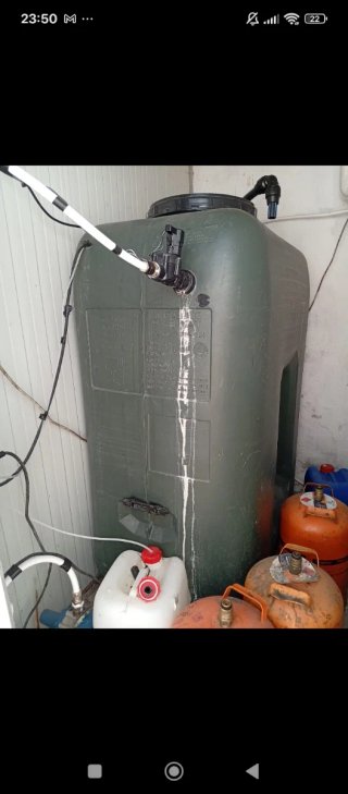 Depósito de agua verde 1000 lts de uso alimentario