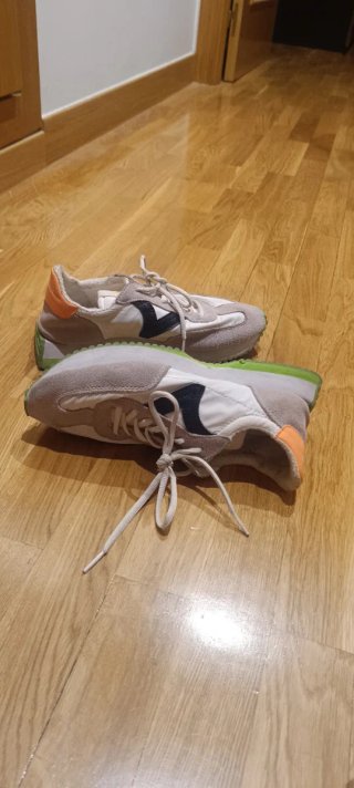 Zapatillas Victoria Talla 40 Beige y Naranja