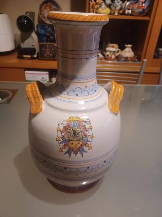 Vaso decorativo in ceramica, marchiato Ars Italica