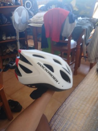 Casco de bicicleta ajustable