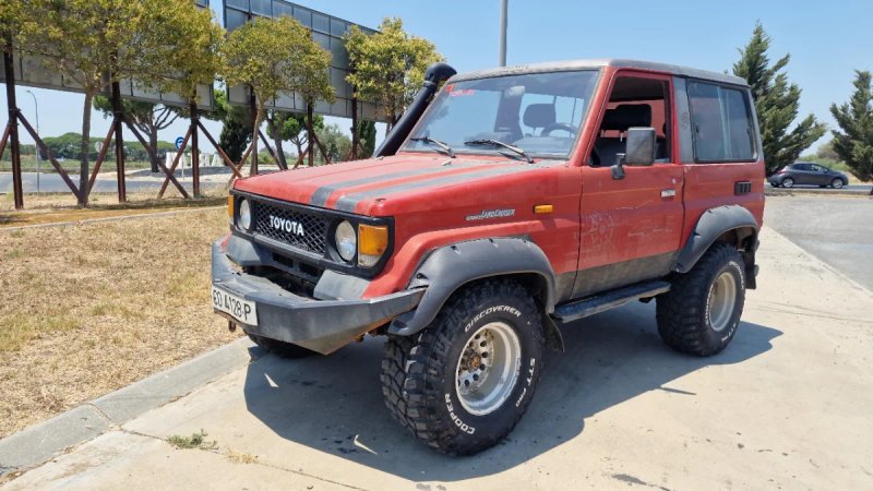 Toyota Land Cruiser 1996 - foto 1