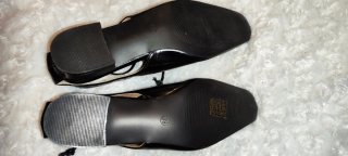 Originales Zapatos negros punta cuadrada T.39