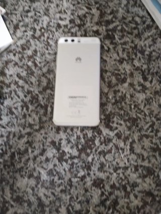 Huawei P10 prezzo non trattabile