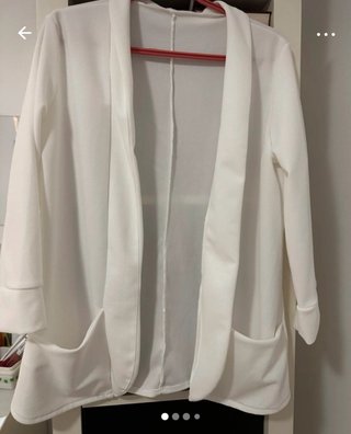 Lote ropa mujer talla M.Blusa Mango y chaqueta 3/4