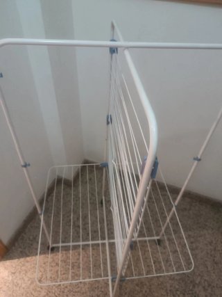 Tendedero vertical plegable