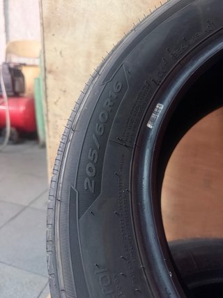 Neumáticos 205/60 R16 hankook