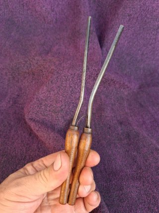 Tenacilla antigua para pelo