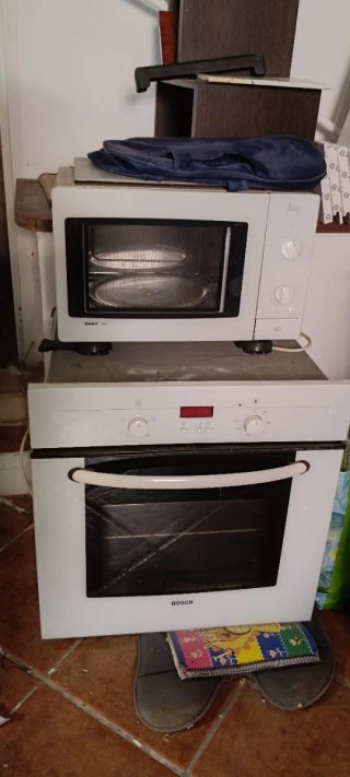 Horno y Microondas Blanco Bosch