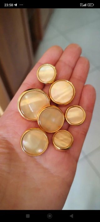 7 bottoni gioiello vintage madreperlati