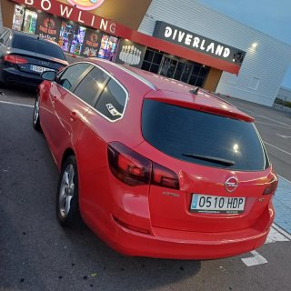 Opel Astra 2011
