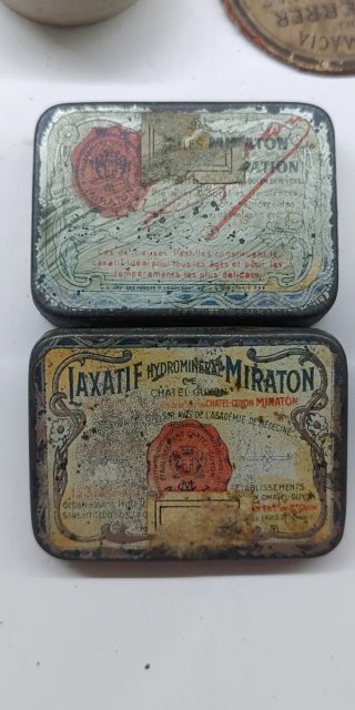 Lotto di 7 Scatole di Farmacia Antiche