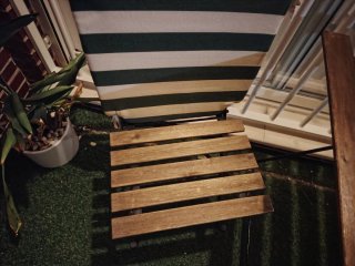 Tavolo e 2 Sedie Pieghevoli da Giardino in Legno