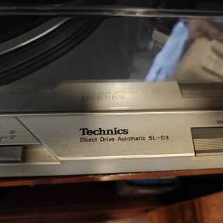 Amplificador Pioneer y Tocadiscos Technics