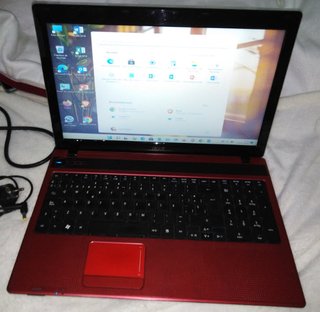 Portátil Acer 5336 Rojo 160GB - 4GB RAM