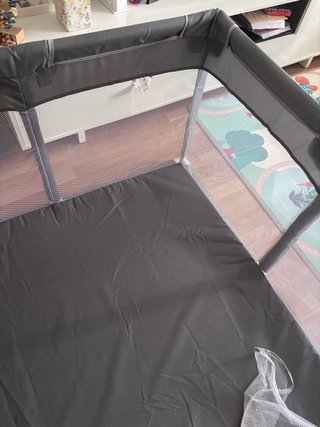 Parque infantil 120x120x65 con alfombra