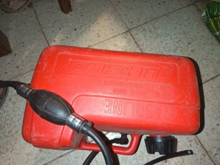 Depósito Quiksilver 12L con pera y tubos
