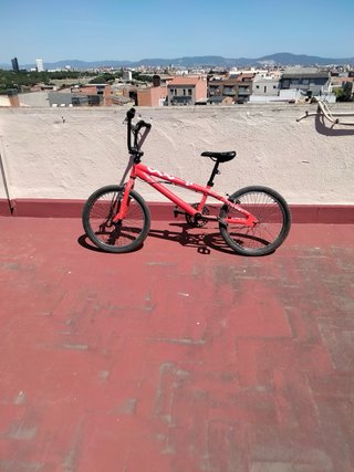 Bicicleta BMX B-PRO Roja
