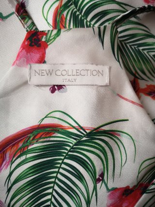 Blusa Top Estampado Flores y Hojas Talla L