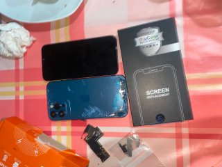 iPhone 12 Pro Max  para reparar o para piezas
