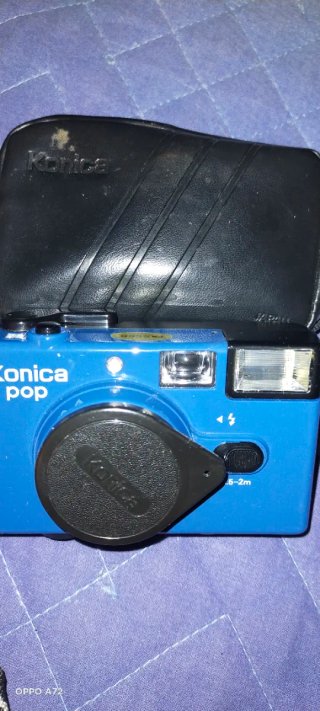 Macchina fotografica Konica Pop rullino