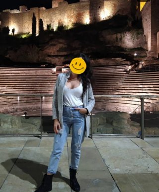 Pantalón vaquero Pull&Bear tobillero con rotos