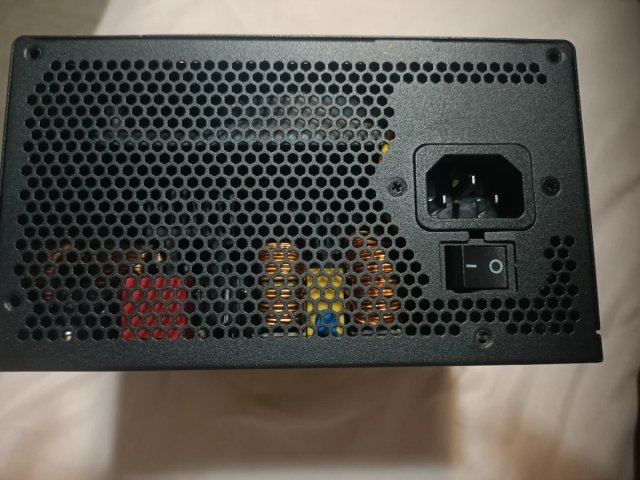 Fuente Alimentación PCCOOLER KN650