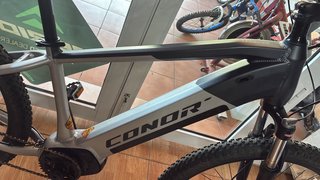 Bicicleta Eléctrica Conor Borneo Talla M (700km)